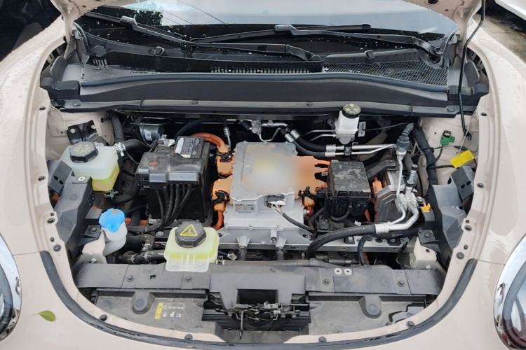 Used ORA Good Cat 2024 401 km Range Luxury Version 135 kW Engine Bay