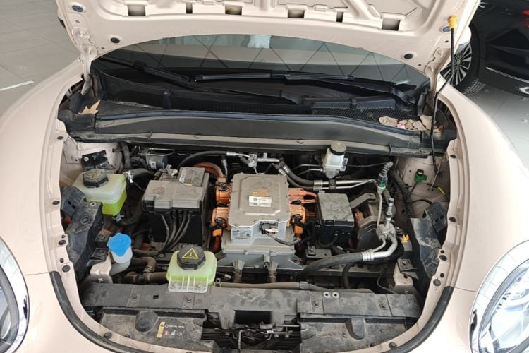 Used ORA Good Cat 2024 401 km Range Luxury Version 135 kW Engine Bay