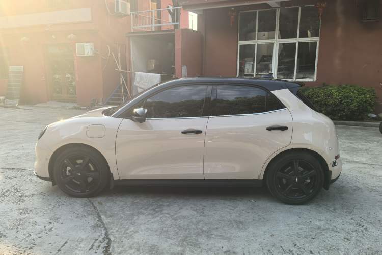 Used ORA Good Cat 2024 401 km Range Luxury Version 135 kW Exterior 5