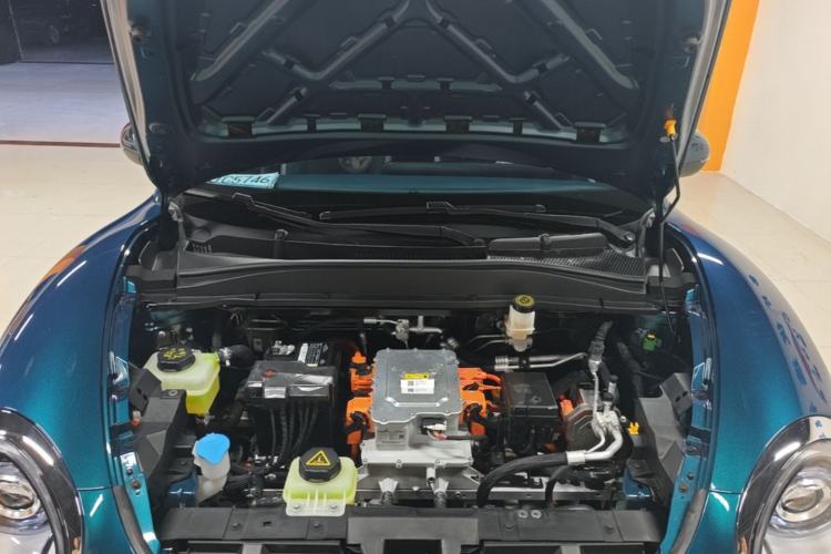 Used ORA Good Cat 2024 401 km Range Luxury Version 135 kW Engine Bay