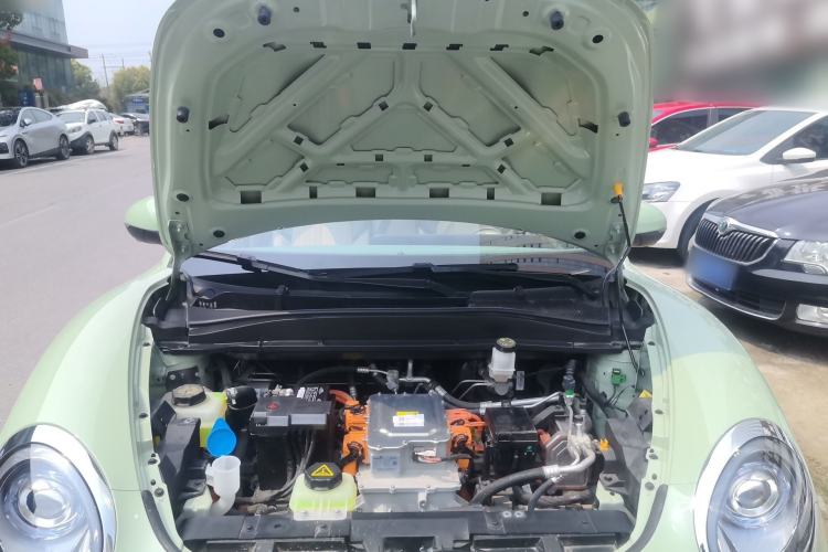 Used ORA Good Cat 2024 401 km Luxury Version 126 kW Engine Bay