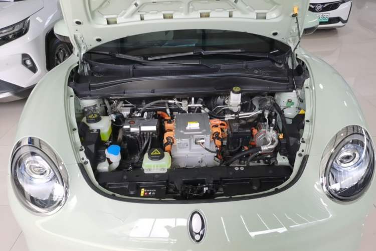 Used ORA Good Cat 2024 401 km Luxury Version Engine Bay