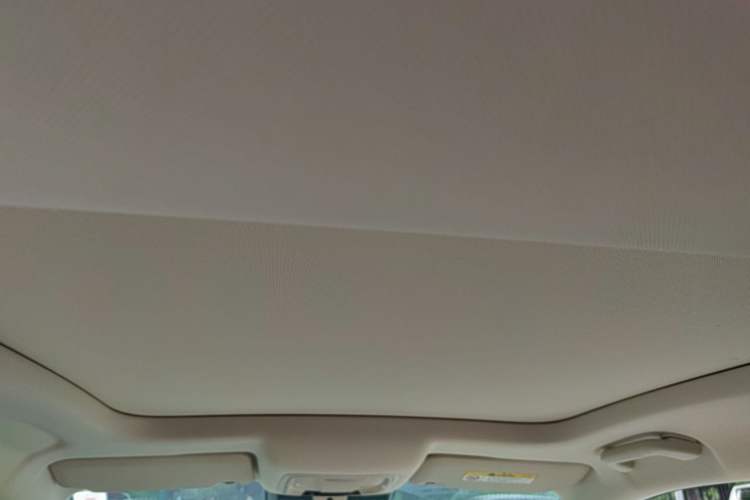 Used ORA Good Cat 2024 401 km Range Luxury Version 135 kW Headliner