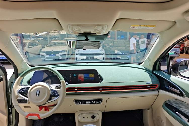 Used ORA Good Cat 2024 401 km Luxury Version Headliner