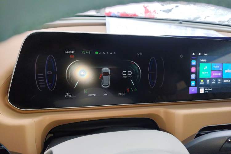 Used ORA Good Cat 2024 401 km Luxury Version 126 kW Instrument Cluster