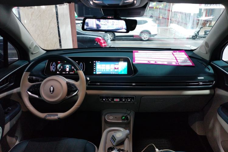 Used ORA Good Cat 2024 401 km Luxury Version Interior 2