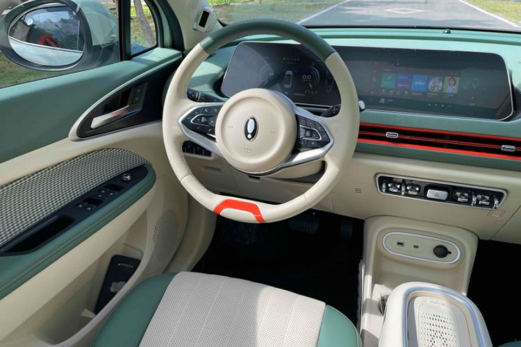 Used ORA Good Cat 2024 401 km Range Luxury Version 135 kW Interior 3