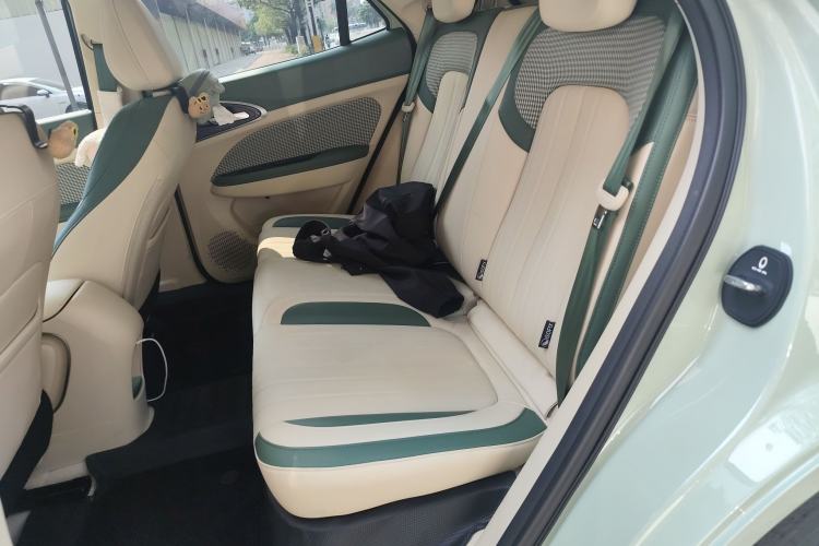 Used ORA Good Cat 2024 401 km Luxury Version 126 kW Interior 4