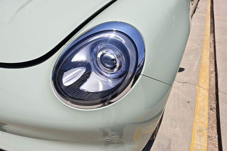 Used ORA Good Cat 2024 401 km Luxury Version Left Front Headlight