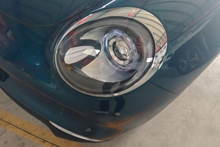 Used ORA Good Cat 2024 401 km Luxury Version Left Front Headlight