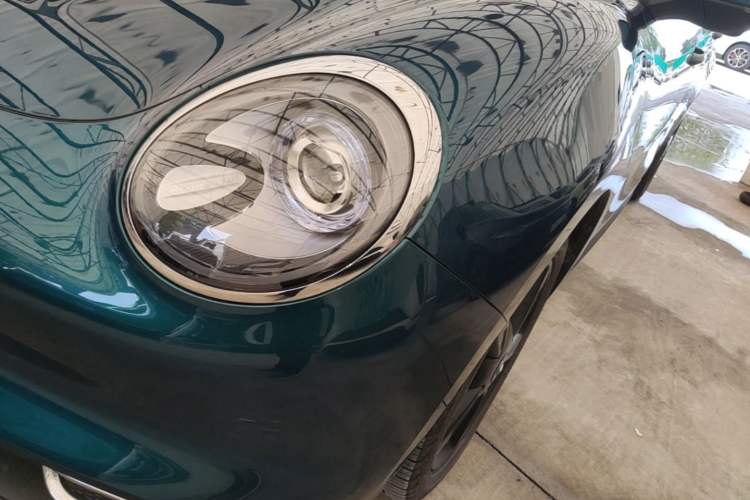 Used ORA Good Cat 2024 401 km Luxury Version Left Front Headlight