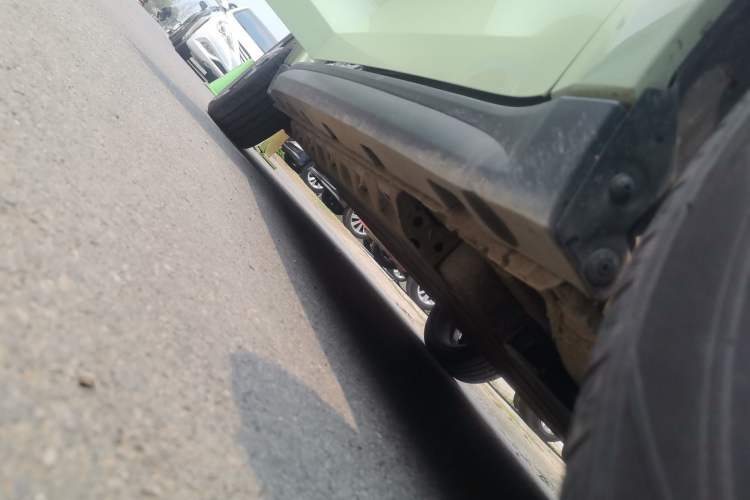 Used ORA Good Cat 2024 401 km Luxury Version 126 kW Right Side Sill