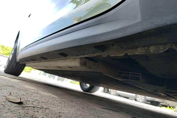 Used ORA Good Cat 2024 401 km Range Luxury Version 135 kW Right Side Sill