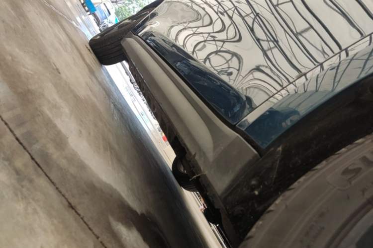 Used ORA Good Cat 2024 401 km Luxury Version Right Side Sill