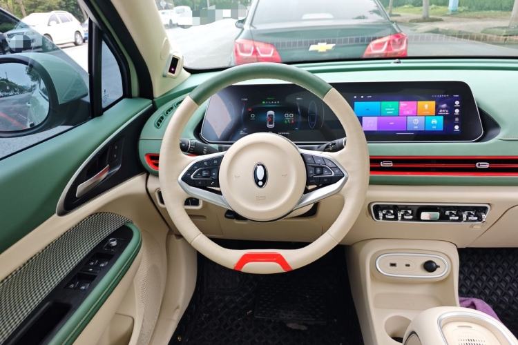 Used ORA Good Cat 2024 401 km Range Luxury Version 135 kW Steering Wheel