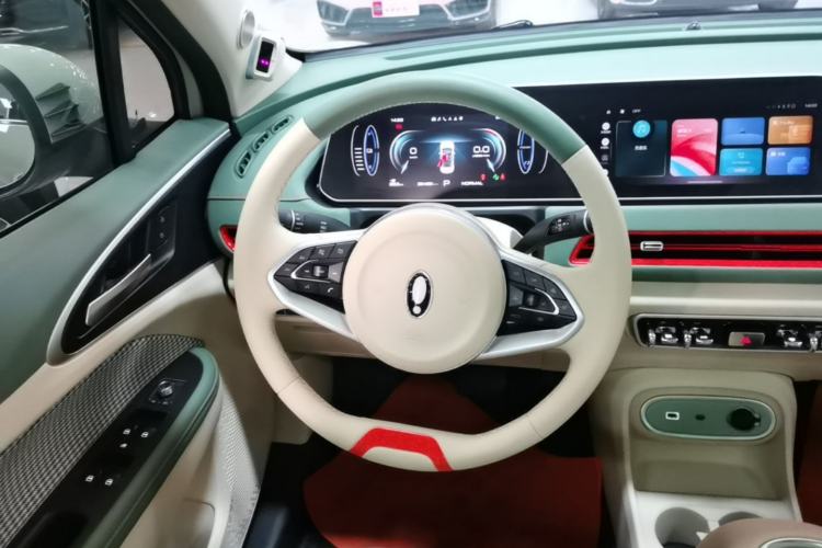 Used ORA Good Cat 2024 401 km Luxury Version 126 kW Steering Wheel