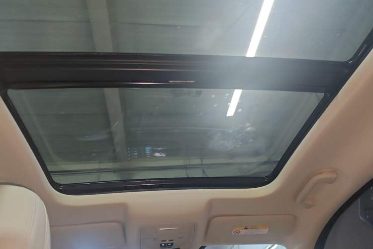 Used ORA Good Cat 2024 501 km Luxury Version Headliner