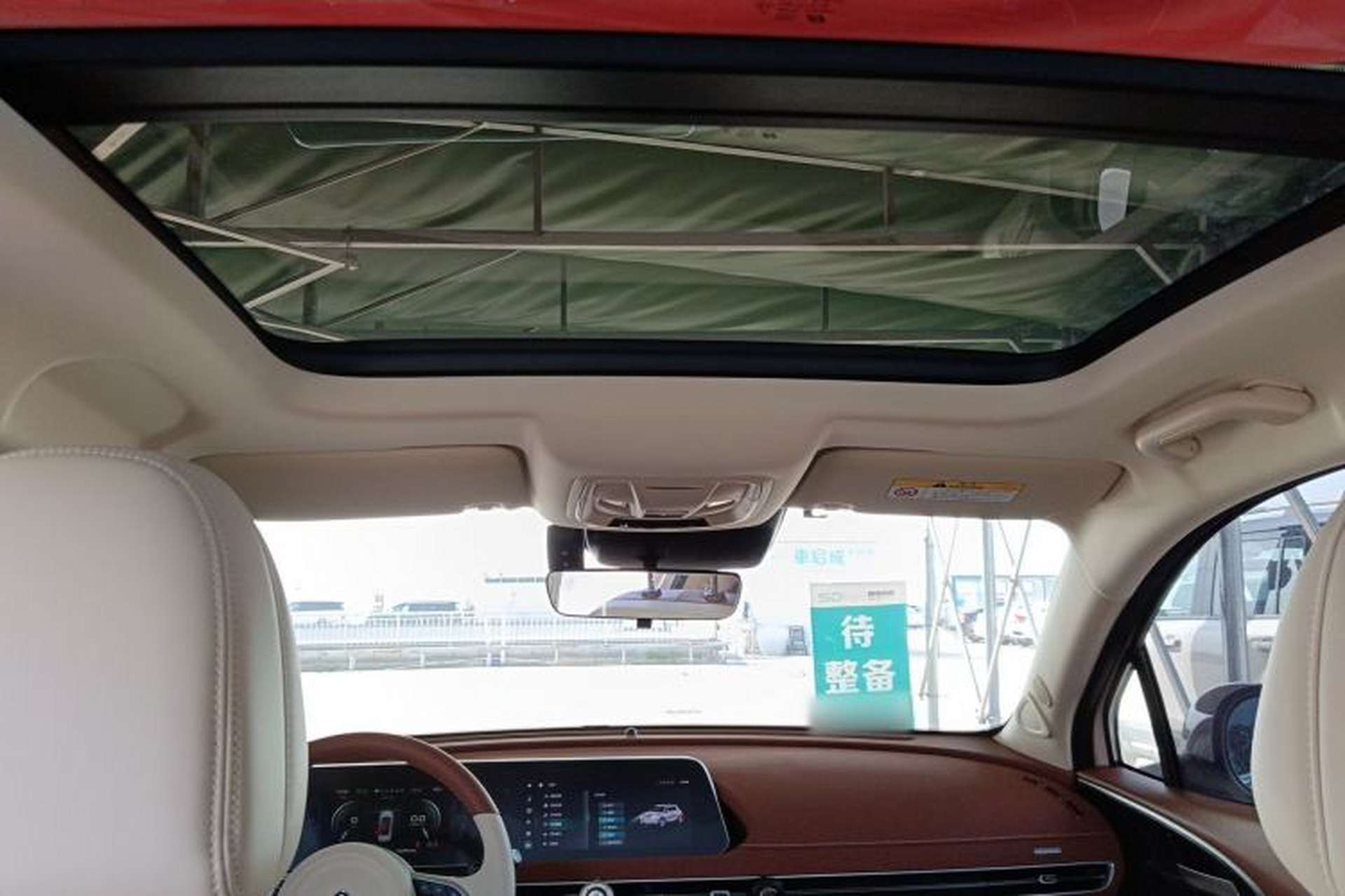 Used ORA Good Cat 2024 401 km Luxury Version Headliner