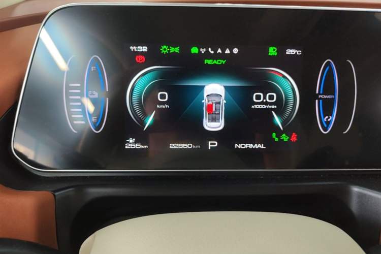 Used ORA Good Cat 2024 401 km Range Luxury Version 135 kW Instrument Cluster