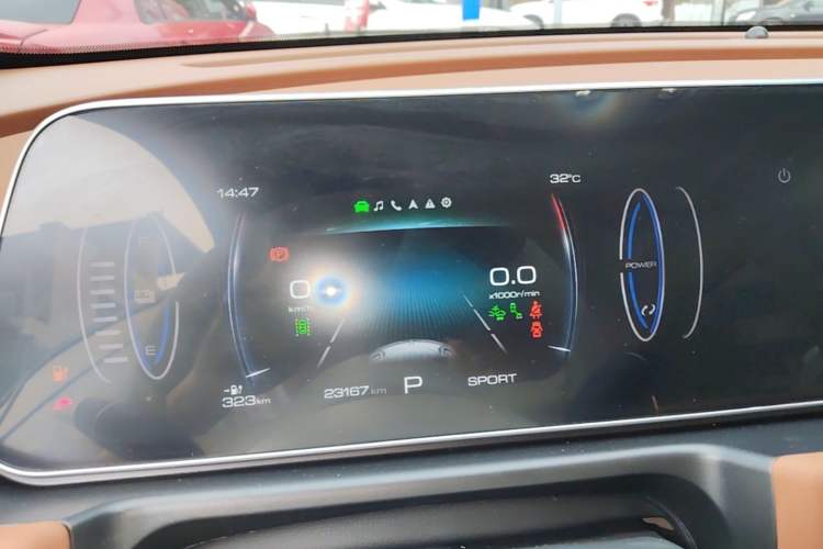 Used ORA Good Cat 2024 401 km Range Luxury Version 135 kW Instrument Cluster