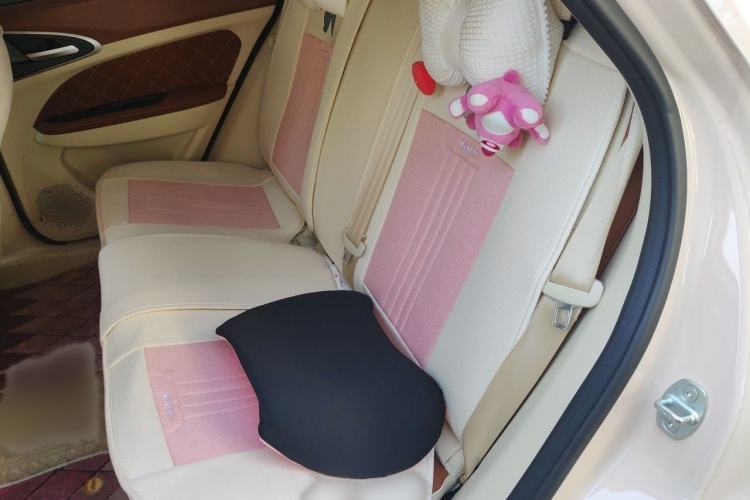 Used ORA Good Cat 2024 401 km Luxury Version Interior 4