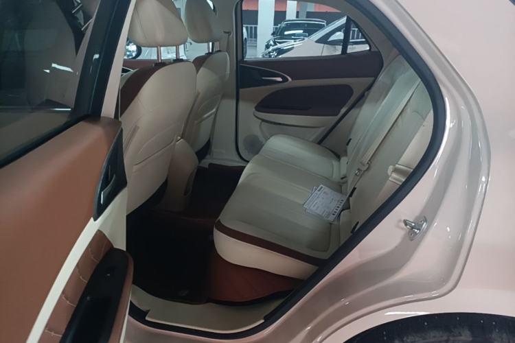 Used ORA Good Cat 2024 401 km Luxury Version Left Rear Seat