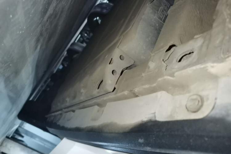 Used ORA Good Cat 2024 401 km Luxury Version Left Side Sill