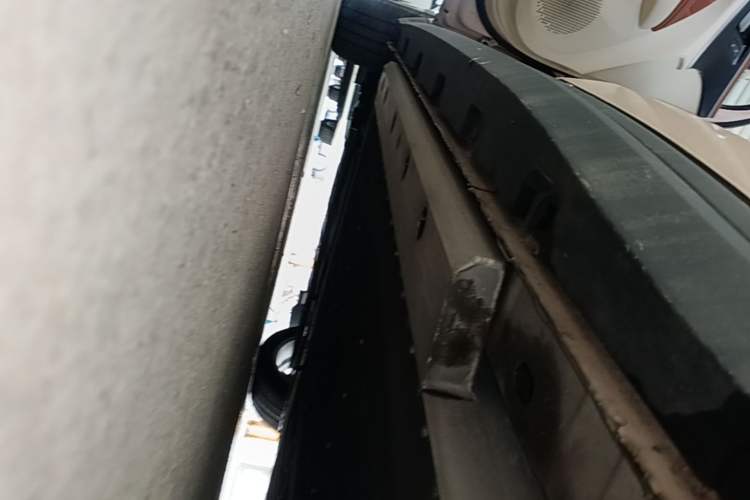 Used ORA Good Cat 2024 401 km Comfort Edition Left Side Sill