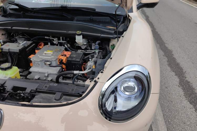Used ORA Good Cat 2024 401 km Range Luxury Version 135 kW Engine Bay Left