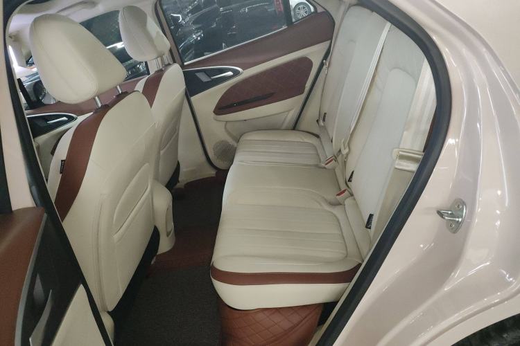 Used ORA Good Cat 2024 401 km Luxury Version 126 kW Left Rear Seat