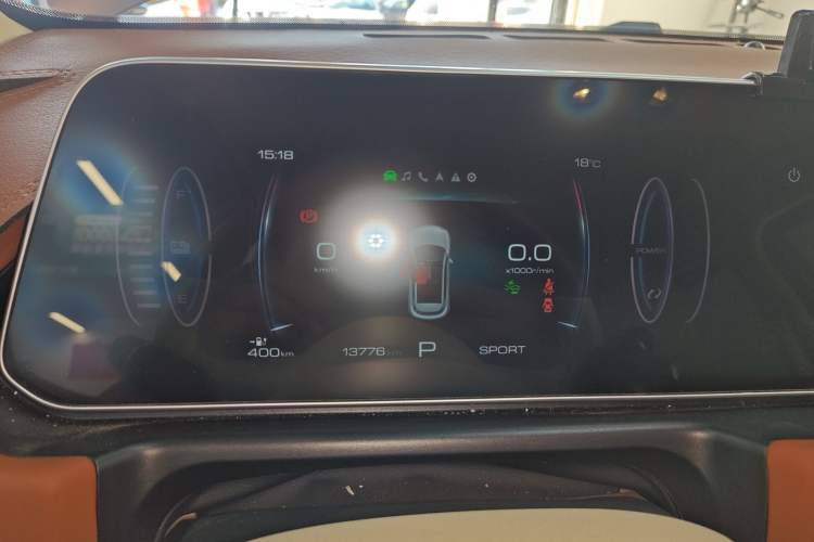 Used ORA Good Cat 2024 401 km Luxury Version Instrument Cluster