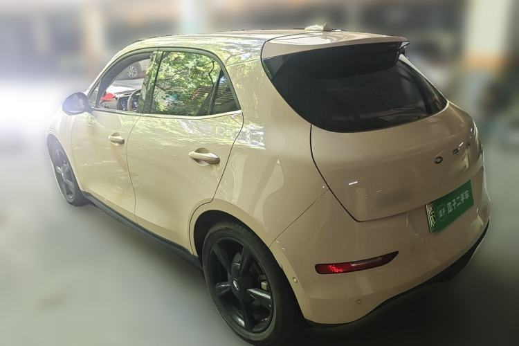 Used ORA Good Cat 2024 401 km Range Luxury Version 135 kW Rear Left 45 Deg