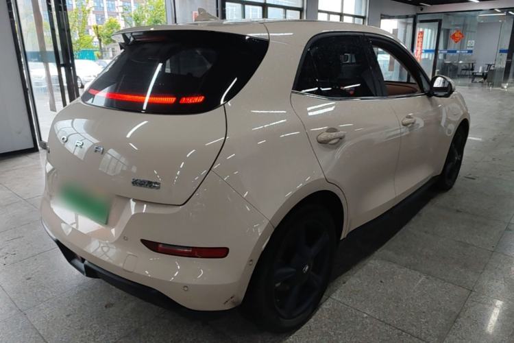 Used ORA Good Cat 2024 401 km Range Luxury Version 135 kW Rear Right 45 Deg
