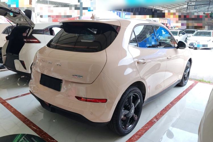 Used ORA Good Cat 2024 401 km Luxury Version 126 kW Rear Right 45 Deg