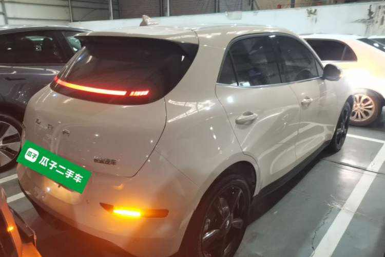 Used ORA Good Cat 2024 401 km Luxury Version Rear Right 45 Deg