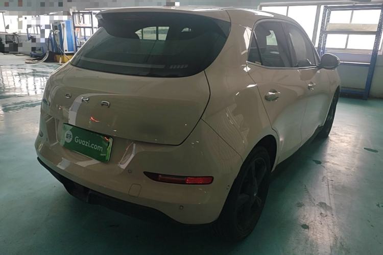 Used ORA Good Cat 2024 401 km Range Luxury Version 135 kW Rear Right 45 Deg