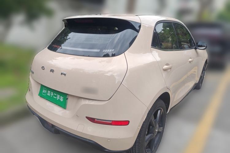 Used ORA Good Cat 2024 401 km Range Luxury Version 135 kW Rear Right 45 Deg