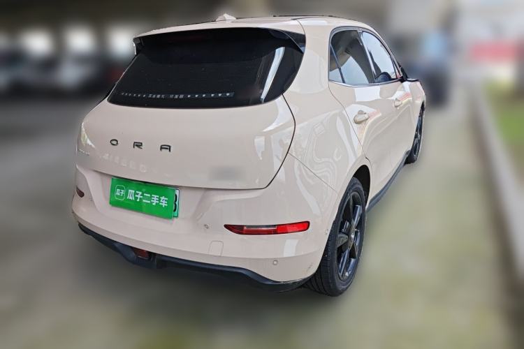 Used ORA Good Cat 2024 401 km Range Luxury Version 135 kW Rear Right 45 Deg