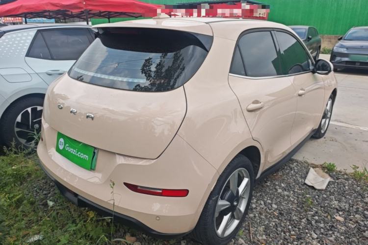 Used ORA Good Cat 2024 401 km Range Luxury Version 135 kW Rear Right 45 Deg