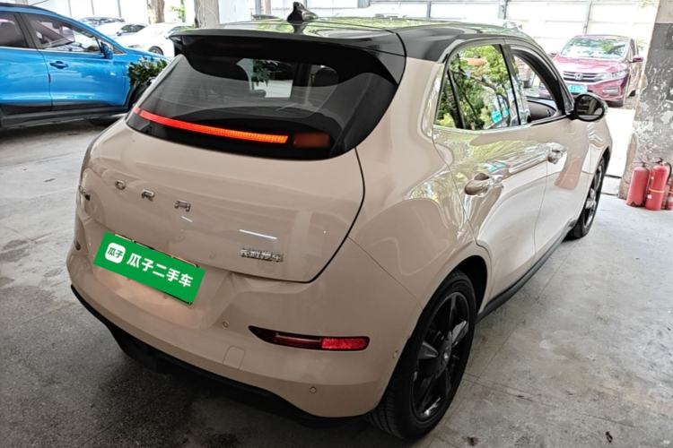 Used ORA Good Cat 2024 401 km Range Luxury Version 135 kW Rear Right 45 Deg
