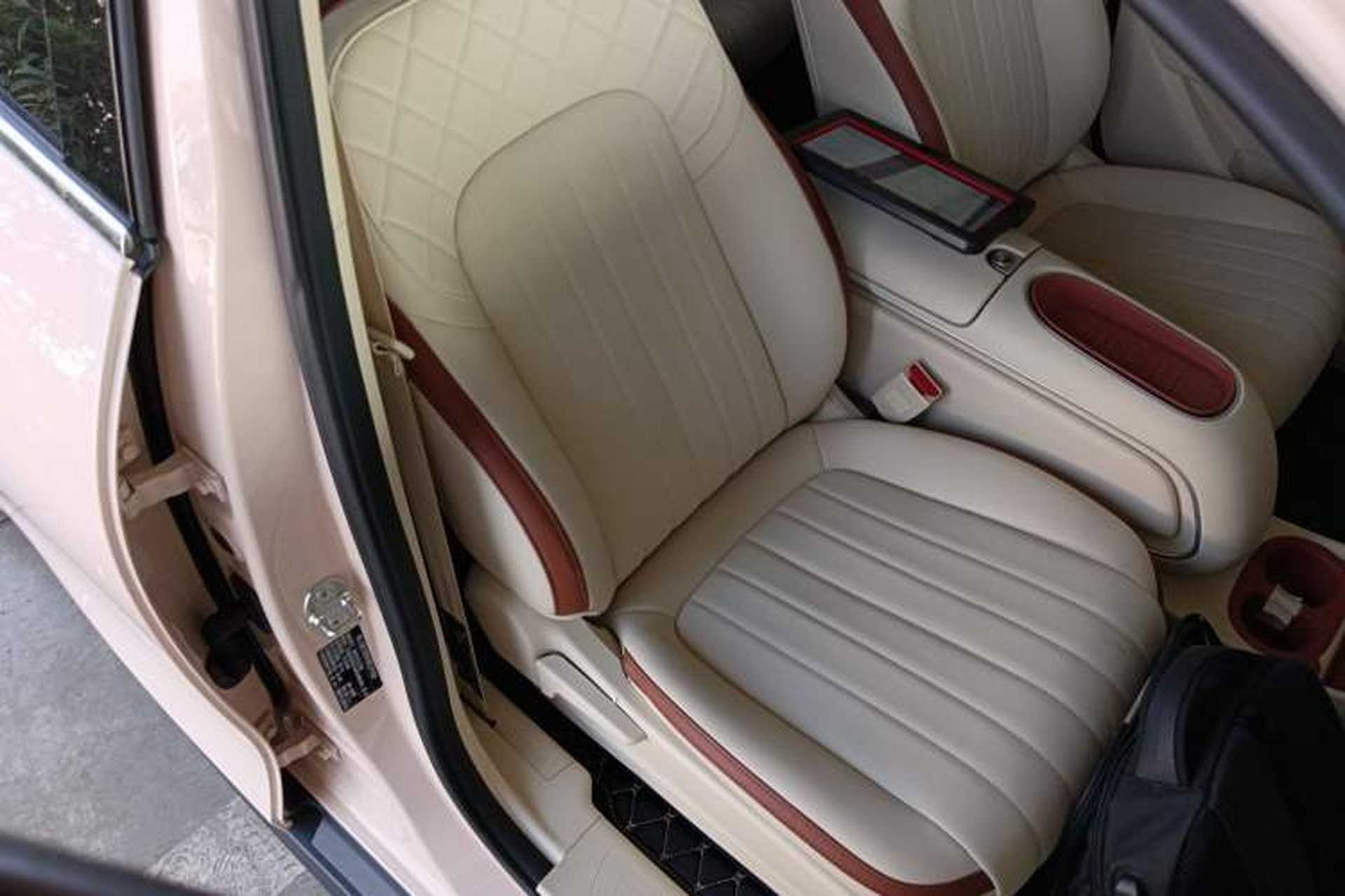 Used ORA Good Cat 2024 401 km Luxury Version Right Front Seat