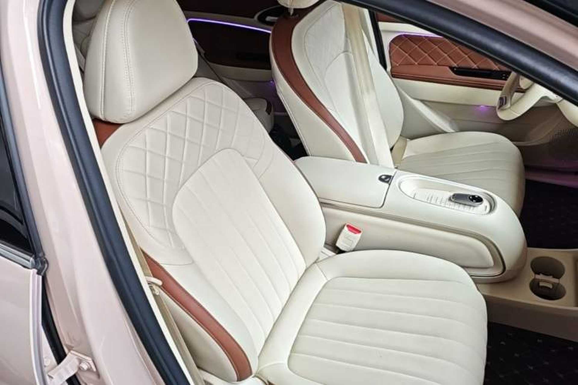 Used ORA Good Cat 2024 401 km Luxury Version Right Front Seat