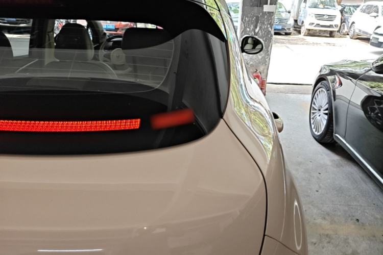 Used ORA Good Cat 2024 401 km Range Luxury Version 135 kW Right Rear Taillight