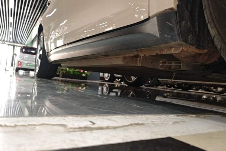 Used ORA Good Cat 2024 501 km Luxury Version Right Side Sill