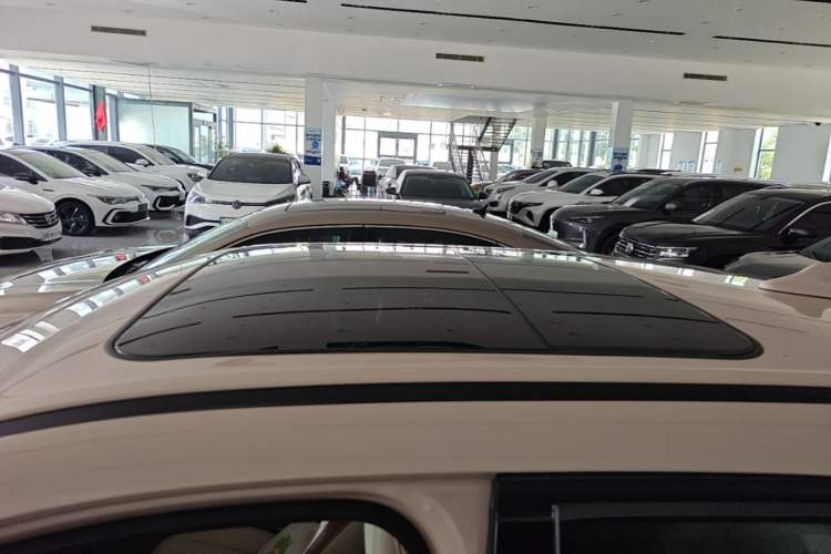 Used ORA Good Cat 2024 401 km Luxury Version Roof