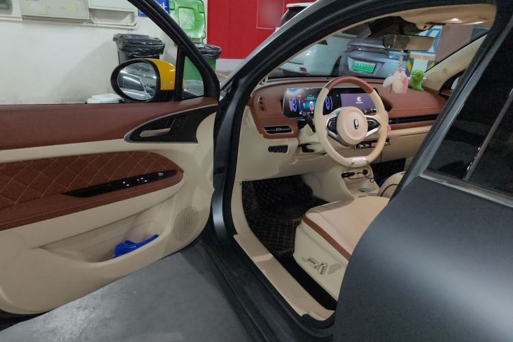 Used ORA Good Cat 2024 401 km Range Luxury Version 135 kW Driver Seat