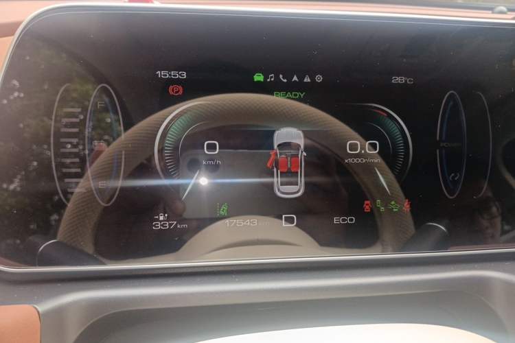 Used ORA Good Cat 2024 401 km Luxury Version 126 kW Instrument Cluster