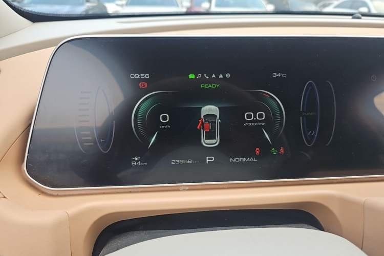 Used ORA Good Cat 2024 401 km Luxury Version Instrument Cluster