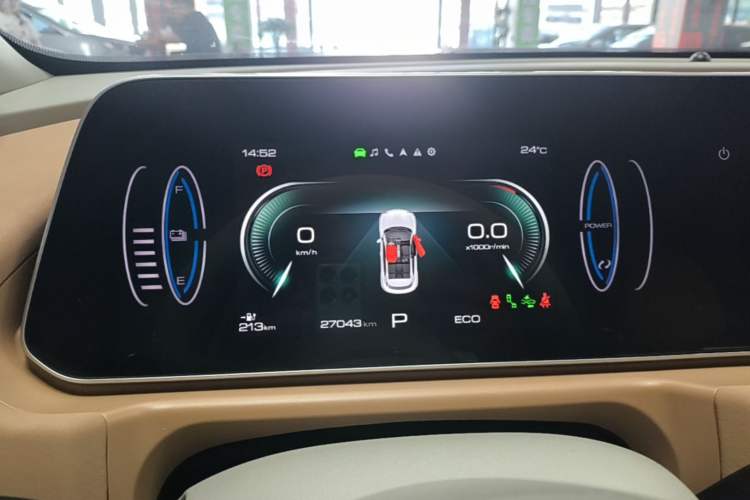 Used ORA Good Cat 2024 401 km Range Luxury Version 135 kW Instrument Cluster