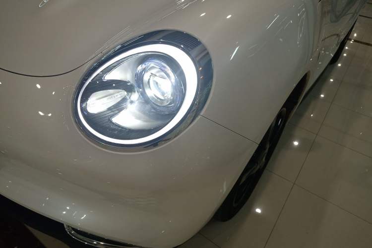 Used ORA Good Cat 2024 401 km Luxury Version Left Front Headlight